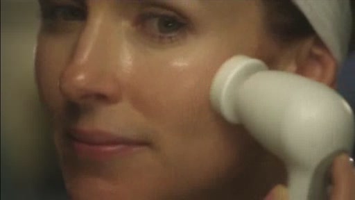DDF REVOLVE MICRO-POLISHING SYSTEM - image 7 from the video