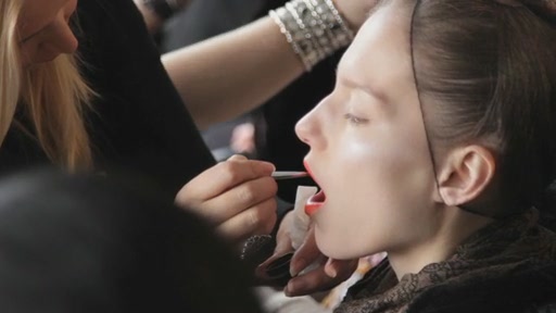bareMinerals for VPL - image 3 from the video