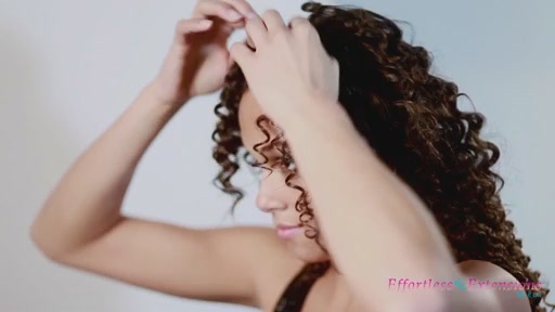 Effortless Extensions How-To Long Soft Rod Curl  - image 6 from the video