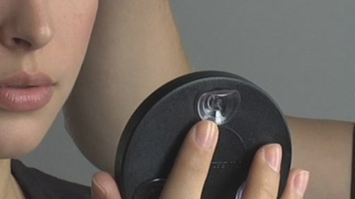 Tweezerman Beautiful Brows - image 7 from the video
