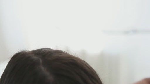 Use amika™ Ceramic Styler To Get Straight, Wavy or Curly Hair - image 3 from the video
