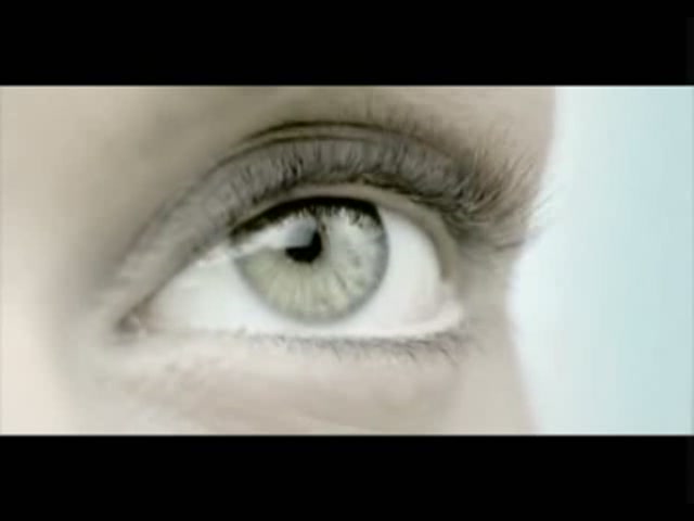 Talika Lipocils  - image 5 from the video