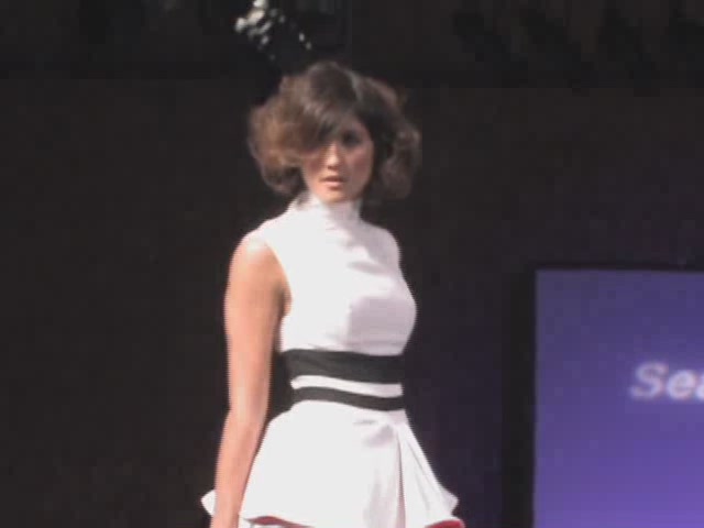 butter LONDON: Polish Tips and Tricks - image 1 from the video