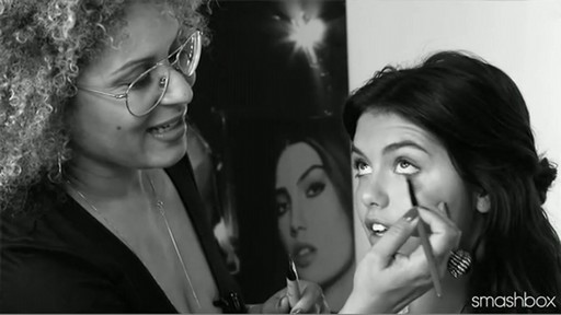 Smashbox Complexion Perfection Kit: Medium - image 7 from the video