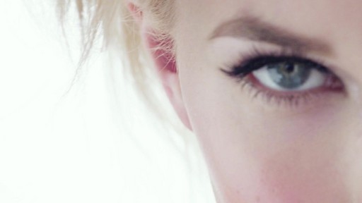 See the Look - Spring 2012 - image 8 from the video