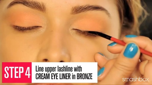 Smashbox Shades Of Fame Palette 3 Looks - image 9 from the video