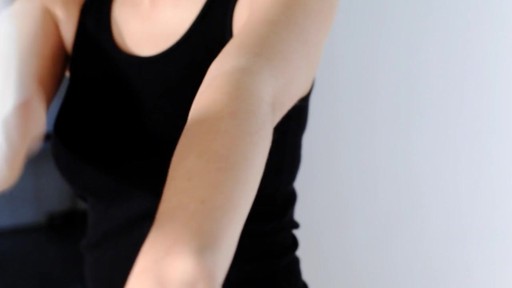 Dr. Dennis Gross Alpha Beta Glow Pad for Body with Active Vitamin D - image 9 from the video
