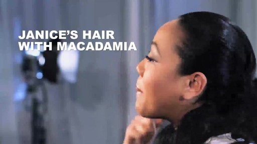 Carol's Daughter Heroes To The Rescue : 5 Key Products - image 7 from the video