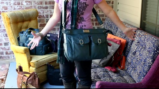  Kelly Moore - Classic Camera Bag   - image 10 from the video