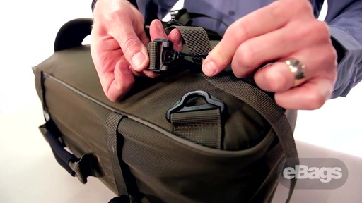 Carry hands-free. eTech 2.0 Weekender - image 2 from the video