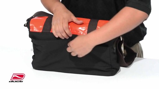 Ducti Stop Laptop Messenger - image 9 from the video