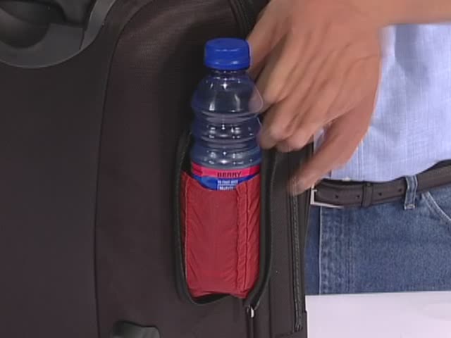 Case Logic LLR Lightweight Wheeled Luggage - image 9 from the video