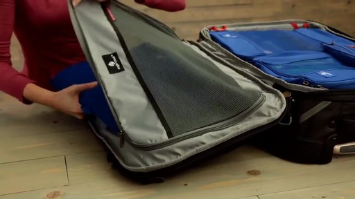 Eagle Creek Pack-It Folders - image 10 from the video