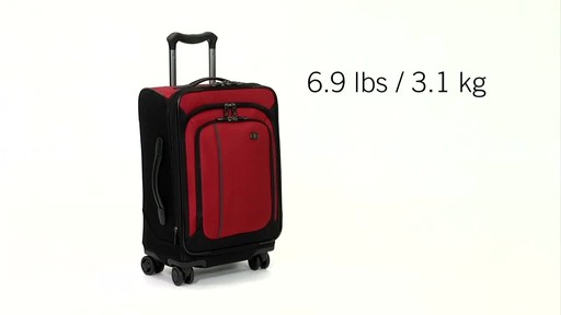 Victorinox WT 4.0 Dual-Casters - Lightweight - image 10 from the video