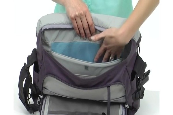 STM Bags Trust Shoulder Bag - image 8 from the video