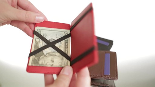 Royce Leather Magic Wallet  - image 7 from the video