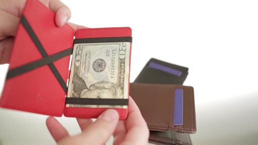 Royce Leather Magic Wallet  - image 8 from the video