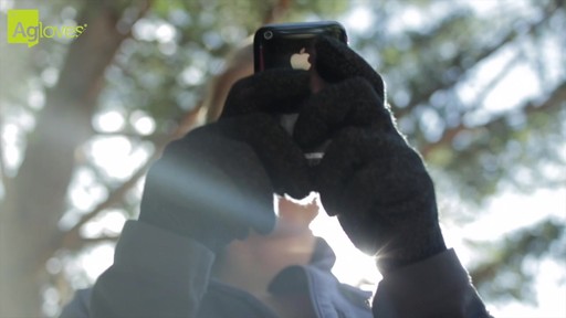 Agloves Touch Screen Gloves Grip Touch Rundown - image 6 from the video