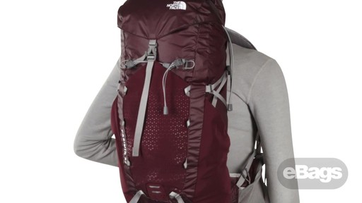 The North Face Casimir 32 - image 1 from the video