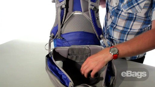 The North Face Casimir 32 - image 4 from the video