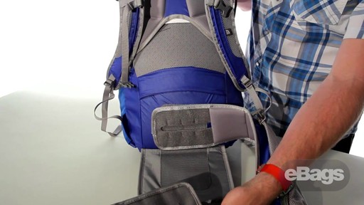 The North Face Casimir 32 - image 5 from the video