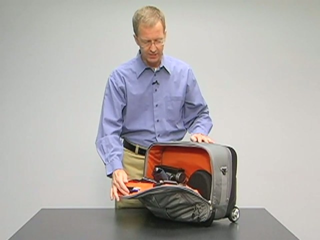 eBags TLS Mobile Office - image 4 from the video