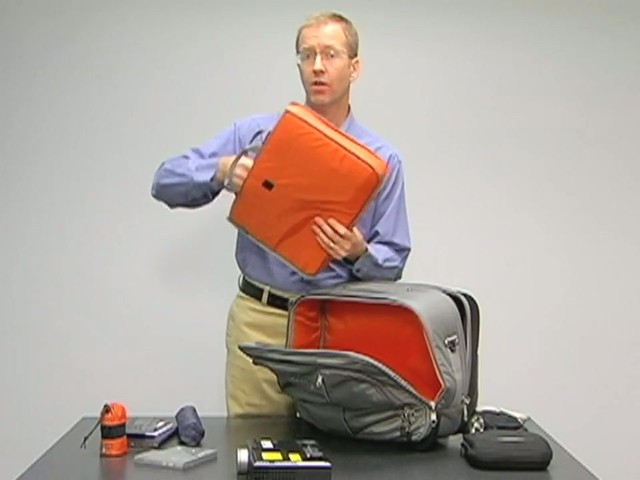 eBags TLS Mobile Office - image 8 from the video