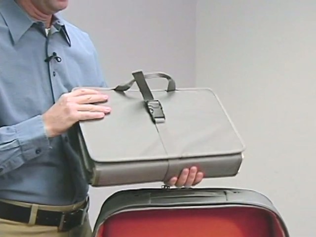 eBags TLS Mobile Office - image 9 from the video