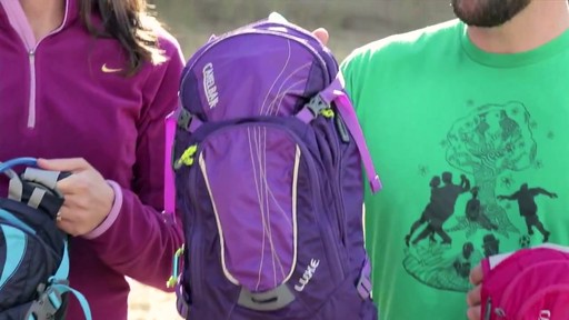 CamelBak Women's L.U.X.E. 100 oz - image 7 from the video