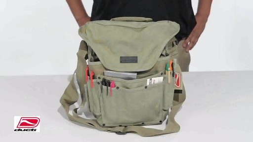 Ducti Bunker Messenger Bag - image 9 from the video