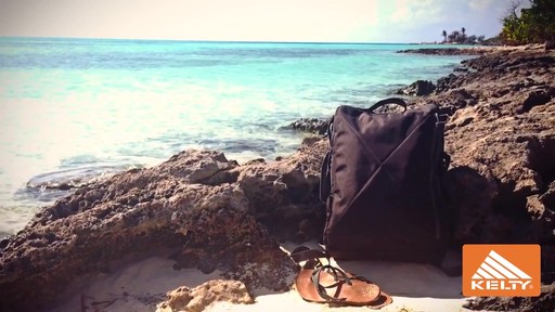 Kelty Metroliner Travel Pack 22L - image 2 from the video