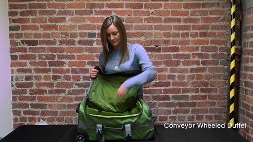 Timbuk2 Conveyor Duffel Rundown - image 7 from the video