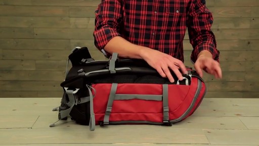 Eagle Creek Systems Go Duffel Pack - image 3 from the video