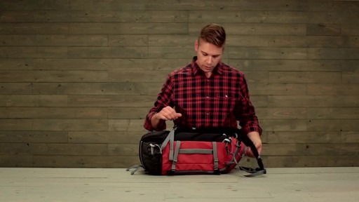 Eagle Creek Systems Go Duffel Pack - image 6 from the video