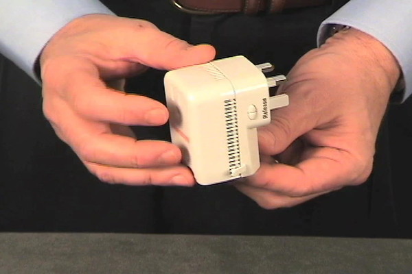  Travelon Universal 3-in-1 Adapter Converter & USB Charger - image 5 from the video