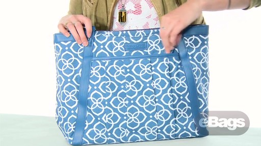  Kailo Chic Women's Pleated Laptop Tote Rundown - image 4 from the video