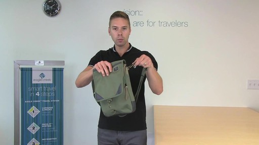 Eagle Creek Heritage Tablet Courier Rundown - image 5 from the video