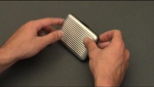 Ogon - Portecartes - image 1 from the video