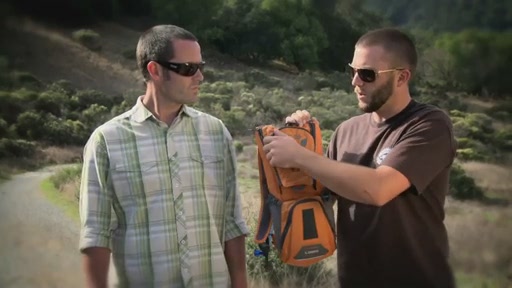 CamelBak Lobo - image 3 from the video