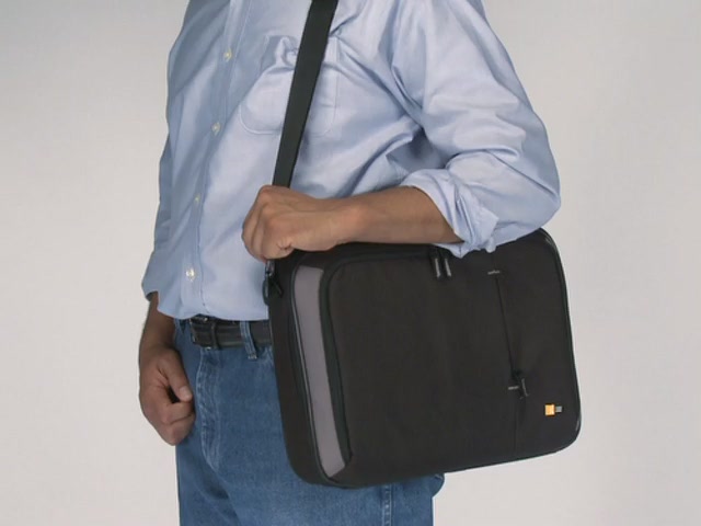 Case Logic Laptop Case  - image 6 from the video