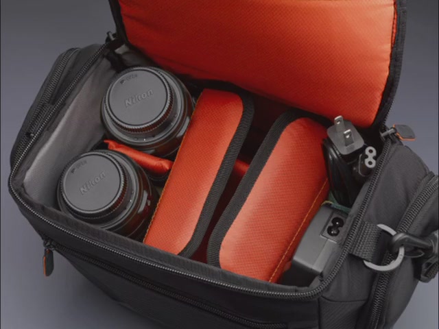 Case Logic SLR Shoulder Bag - image 6 from the video