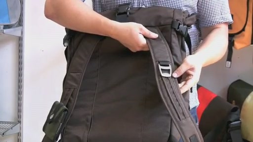 Timbuk2 Hemlock - image 6 from the video