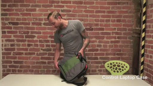 Timbuk2 Control Laptop Case - image 9 from the video