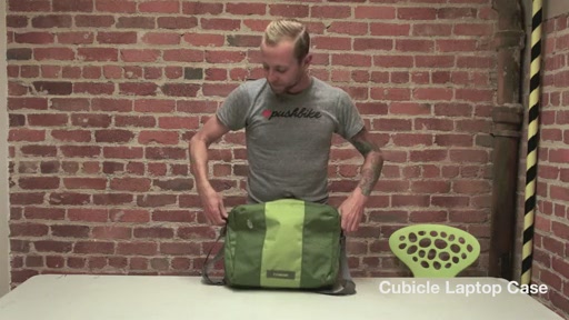 Timbuk2 Cubicle Laptop Bag - image 5 from the video