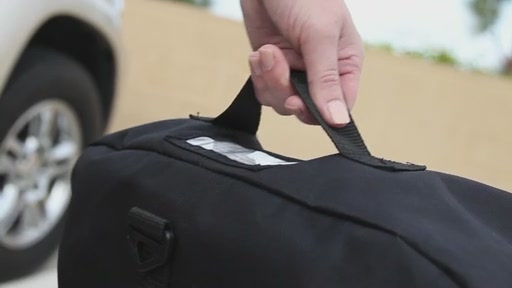 JL Childress Wheelie Car Seat Travel Bag - image 6 from the video