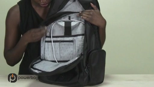 Powerbag by ful 3000 mAH Laptop Backpack - image 8 from the video