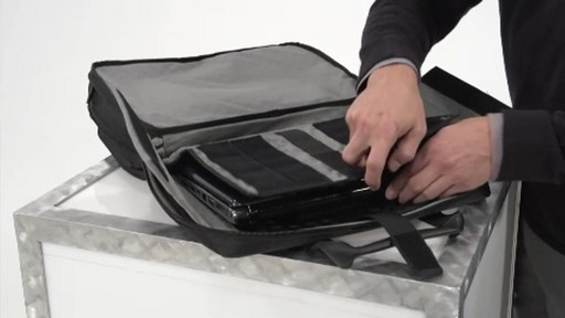 Samsonite perfect fit laptop system - image 2 from the video