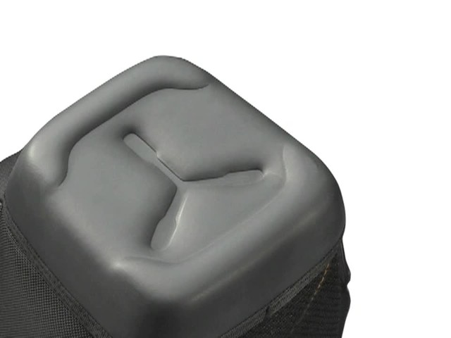 Case Logic SLR Zoom Holster Rundown - image 3 from the video