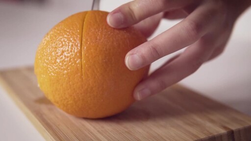 poor orange - image 4 from the video