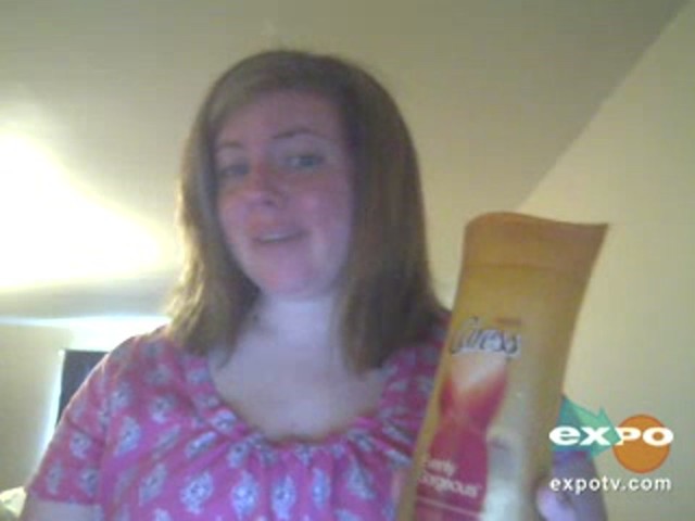 Caress&reg; Evenly Gorgeous Exfoliating Body Wash - image 6 from the video
